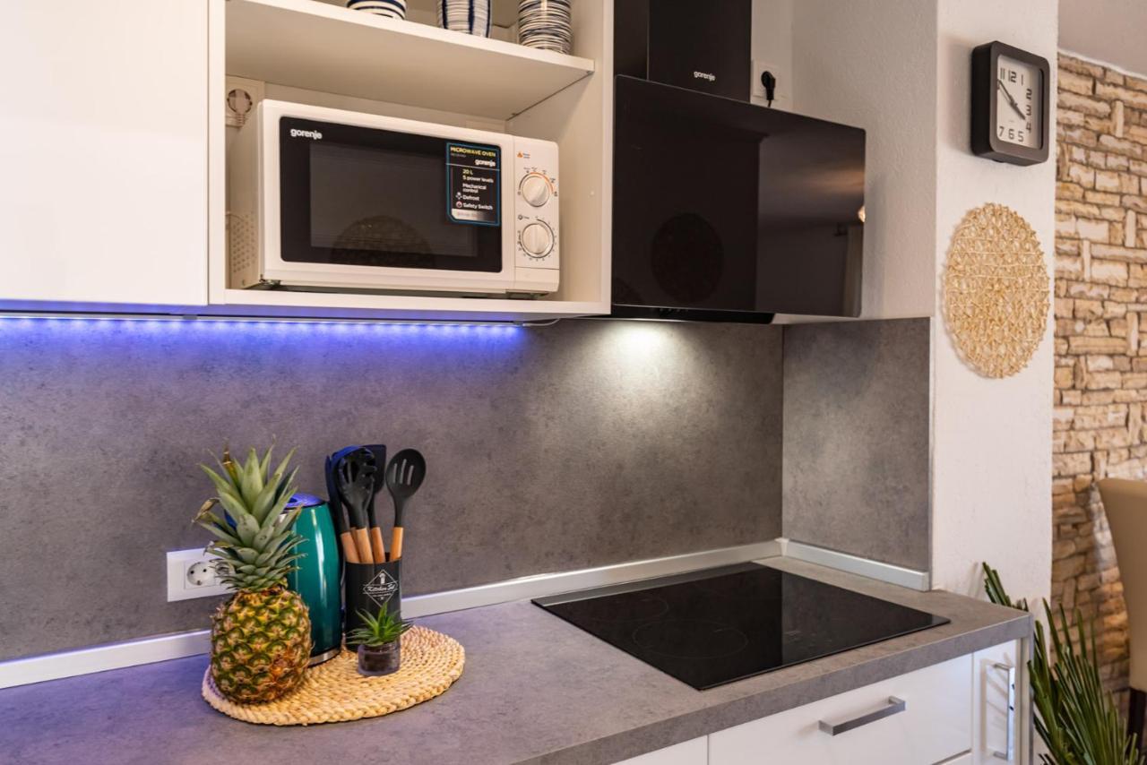 Apartmán Maia Lena Jasenice  Exteriér fotografie